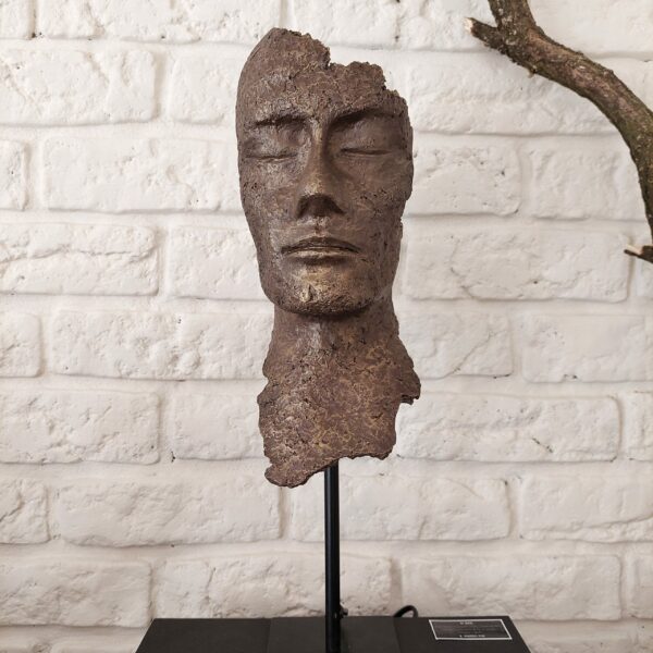 SCULPTURE/LAMP, TABLE LAMP 55 CM $ 325, WALL LAMP $ 300, FACE MAN COLLECTION, CATARZYNA SKAPSKA