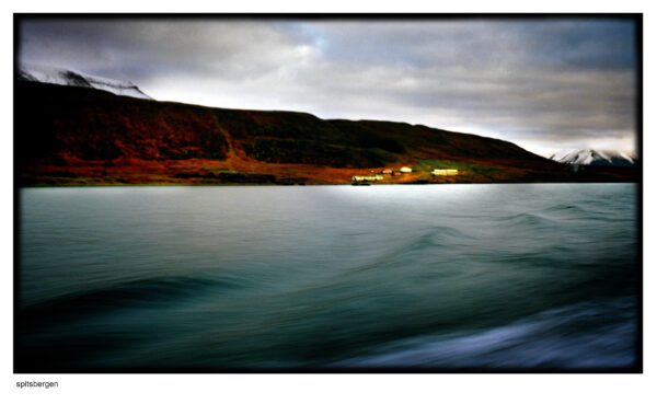 PHOTO FROM MARCIN SAUTER'S RUSSIA, SYBERIA, SPITSBERGEN COLLECTION, SIDE LENGTH 30 CM 10 COLLECTOR’S PHOTOS – THE PRICE IS NEGOTIABLE, SINGLE PHOTO